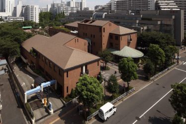 西大島駅から徒歩1分 江東区立城東図書館の基本情報と特色について 東京図書館ガイドマップ